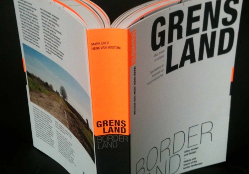 Grensland Borderland boek